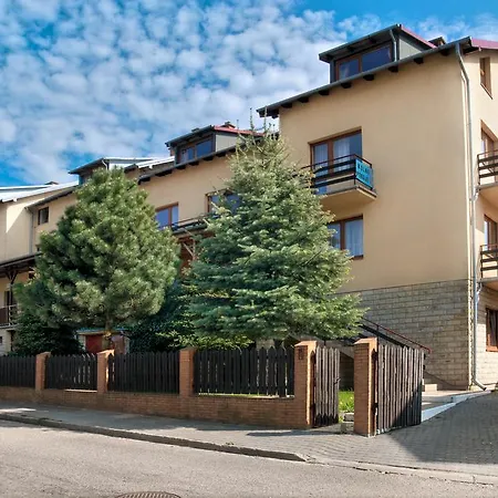 Bed & Breakfast Dom Wypoczynkowy Arka 3*