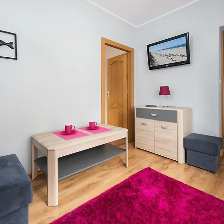 Dom Wypoczynkowy Arka 3* Jastrzębia Góra